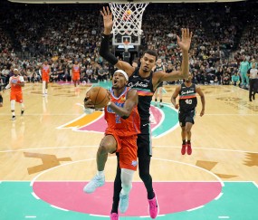 亿万28官网h5-官方战力榜：雷霆马刺前2 绿军升第3 湖人6 骑士8 火箭10 勇士20