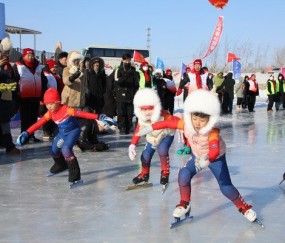 亿万28官网-“冰超”·2026年大靖体育公益冰场开放日活动举行|佳木斯市|冬奥会|武大靖|冰雪|冬奥_新浪体育_新浪新闻